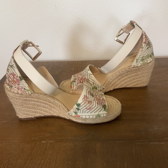 Wedges - Picture 7 of 9